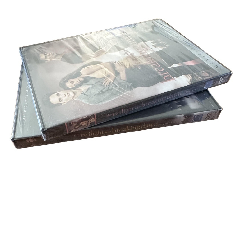 NWT Sealed! DVD Set Twilight Saga Breaking Dawn Part 1 & 2 - Picture 3 of 6